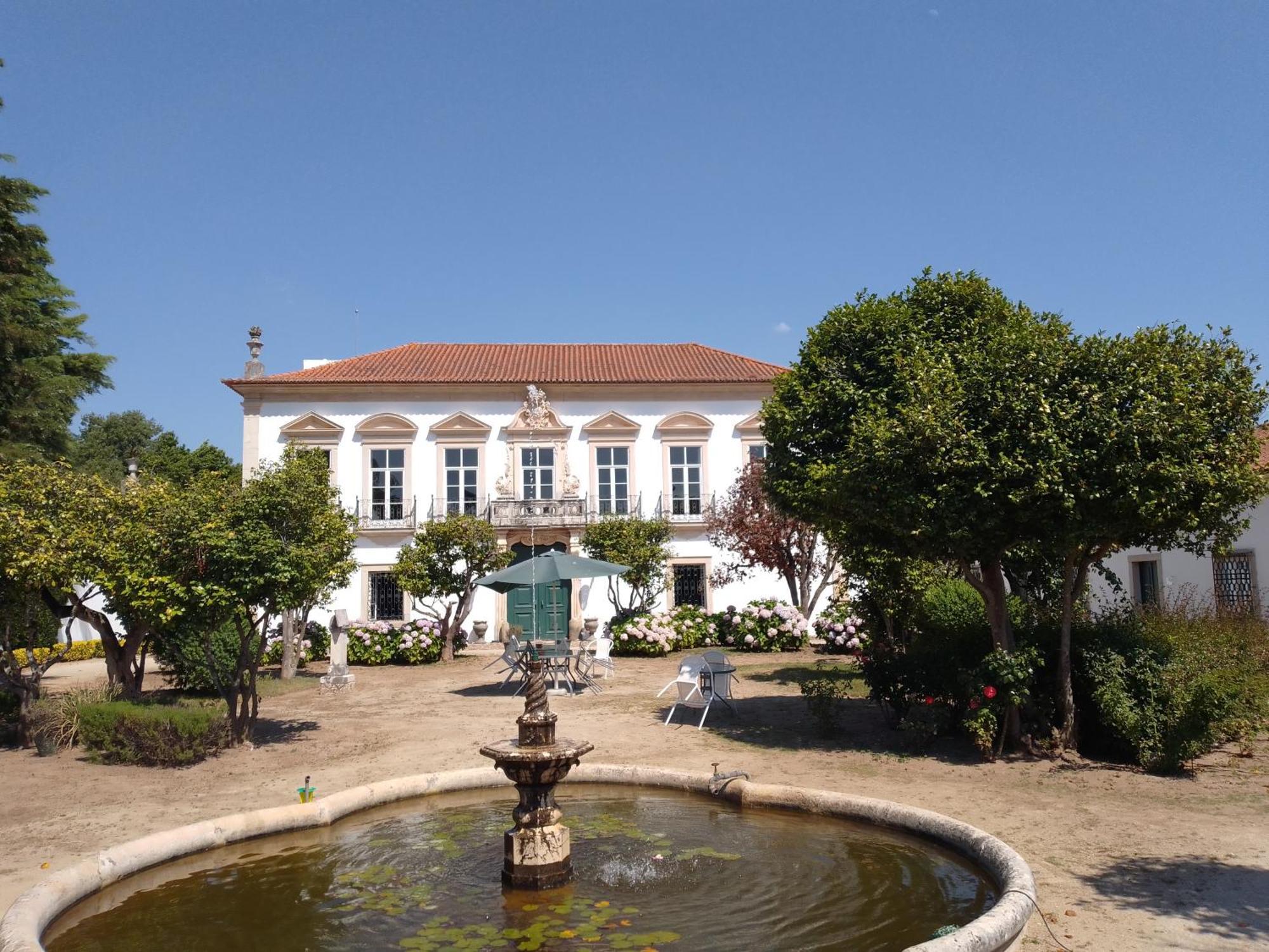 Palacio Da Portela Iii Apartment *